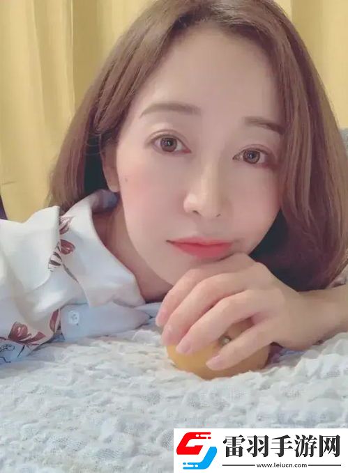 內田桃子是誰這位日本當紅女星的背后故事
